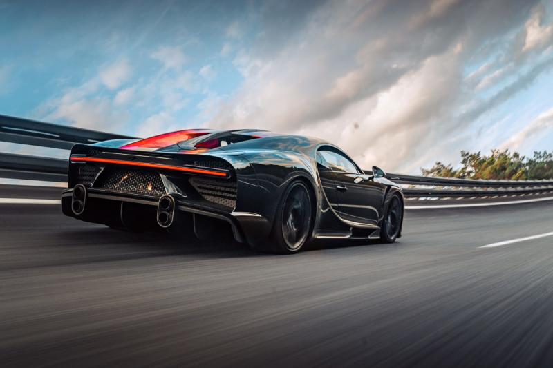 Bugatti Chiron Super Sport.. تفوّق هندسي بسرعة خارقة / أسرع السيارات في العالم Bugatti Chiron Super Sport.. تفوّق هندسي بسرعة خارقة / أسرع السيارات في العالم