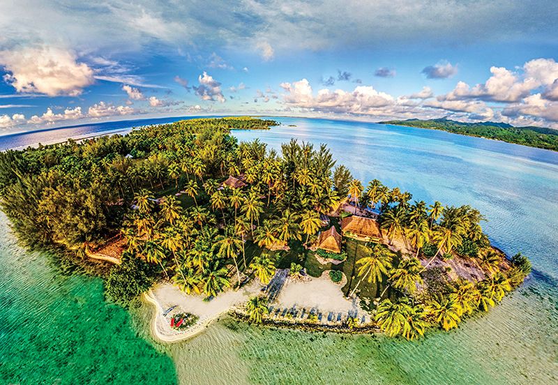 جزيرة موتو موي، تبلغ مساحتها 20 هكتارًا في بولينيزيا الفرنسية، وهي معروضة للبيع من قبل شركة تسويق العقارات سوذبيز إنترناشيونال ريلتي مقابل مبلغ 6.5 مليون دولار.