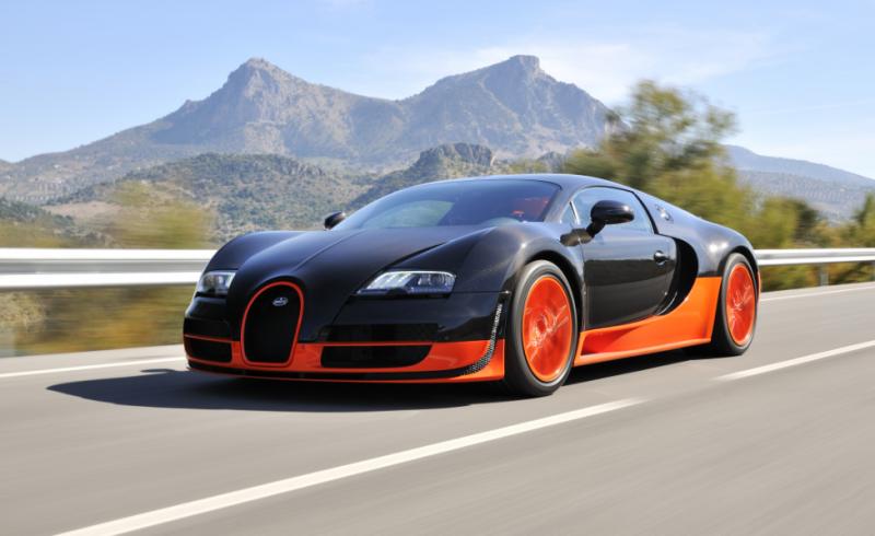 سيارة بوغاتي فيرون Bugatti Veyron