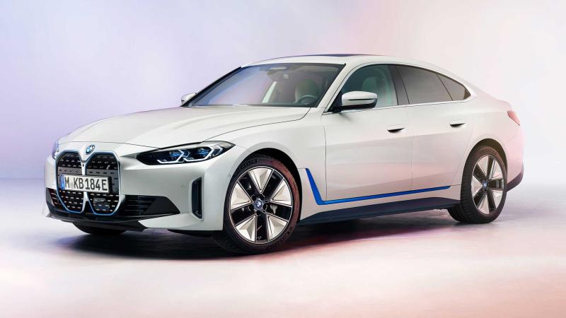 سيارة بي إم دبليو BMW i4