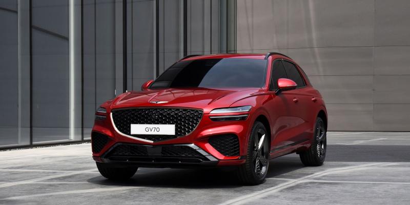 Genesis GV70/أسماء سيارات 2022 الفارهة