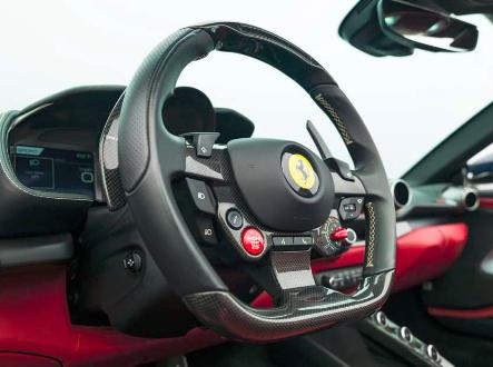 سيارة Ferrari 812 GTS 
