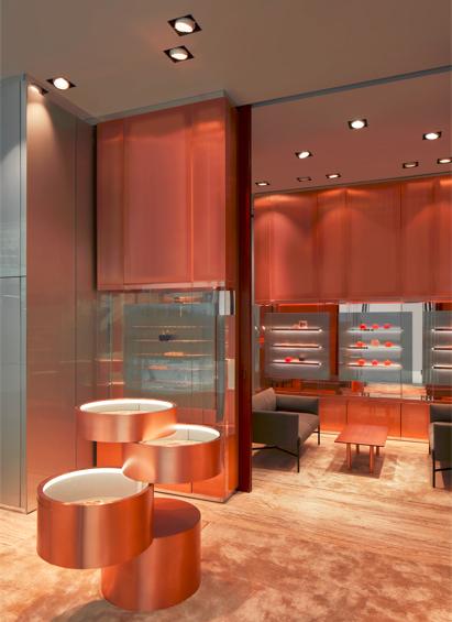 في دبي مول.. ريبوسي تعيد افتتاح متجرها بتصميم جديد