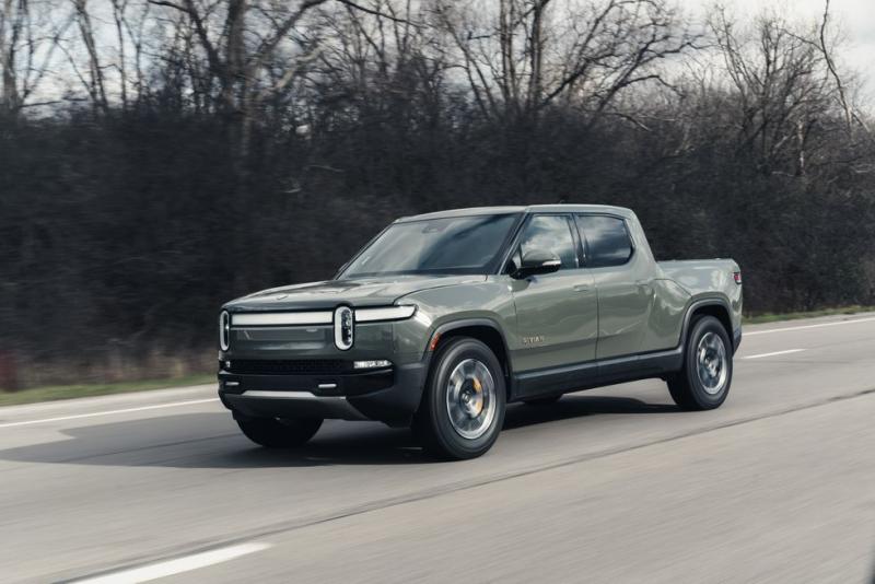 سيارة Rivian R1T 2022 / أفخم سيارات بيك أب 2022