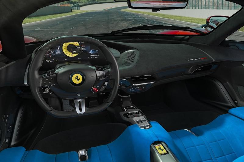 مقصورة Ferrari Daytona SP3