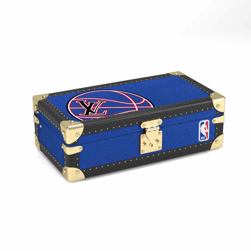 LOUIS VUITTON NBA COFFRET