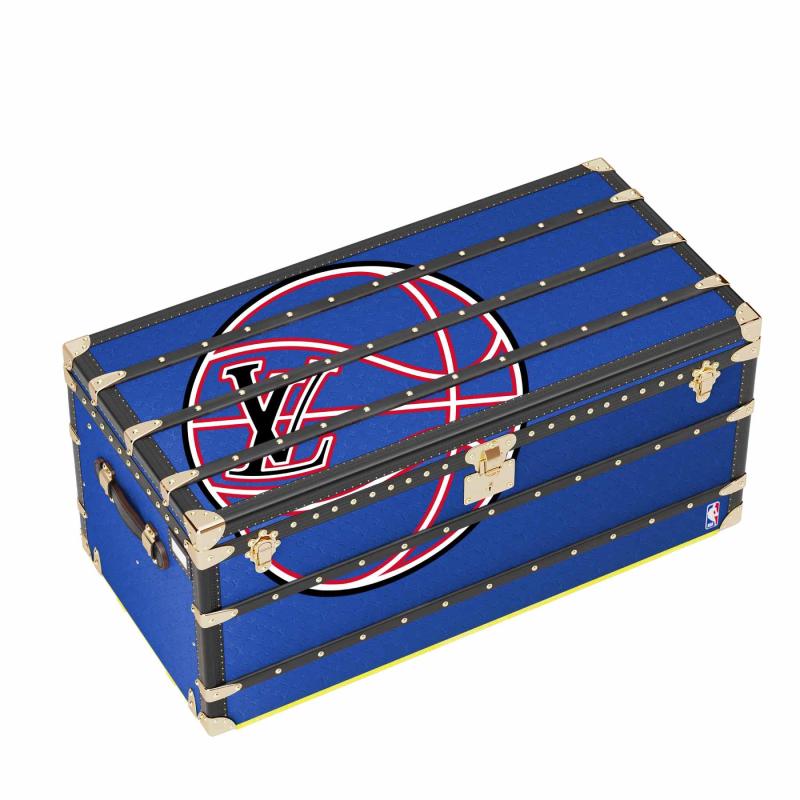 LOUIS VUITTON NBA MALLE COURRIER