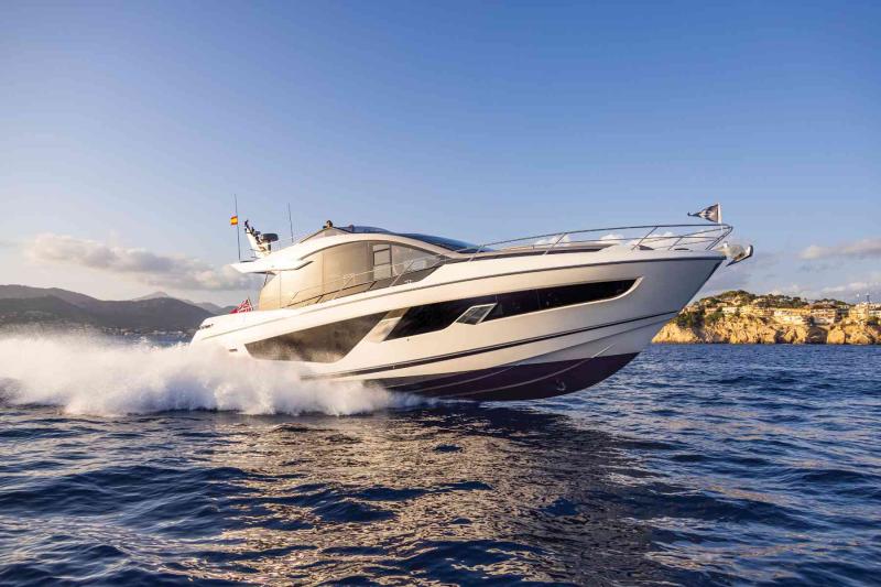 الميزة الجديدة Sunseeker 65 Sport Yacht