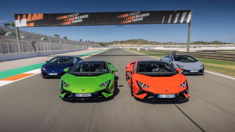 Lamborghini Huracán Tecnica.. لامبورجيني تكشف عن هوراكان تكنيكا الجديدة  في فالنسيا