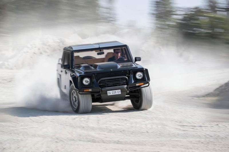 Lamborghini LM 002