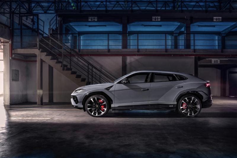 Lamborghini Urus S..أحدث ثيران لامبورجيني