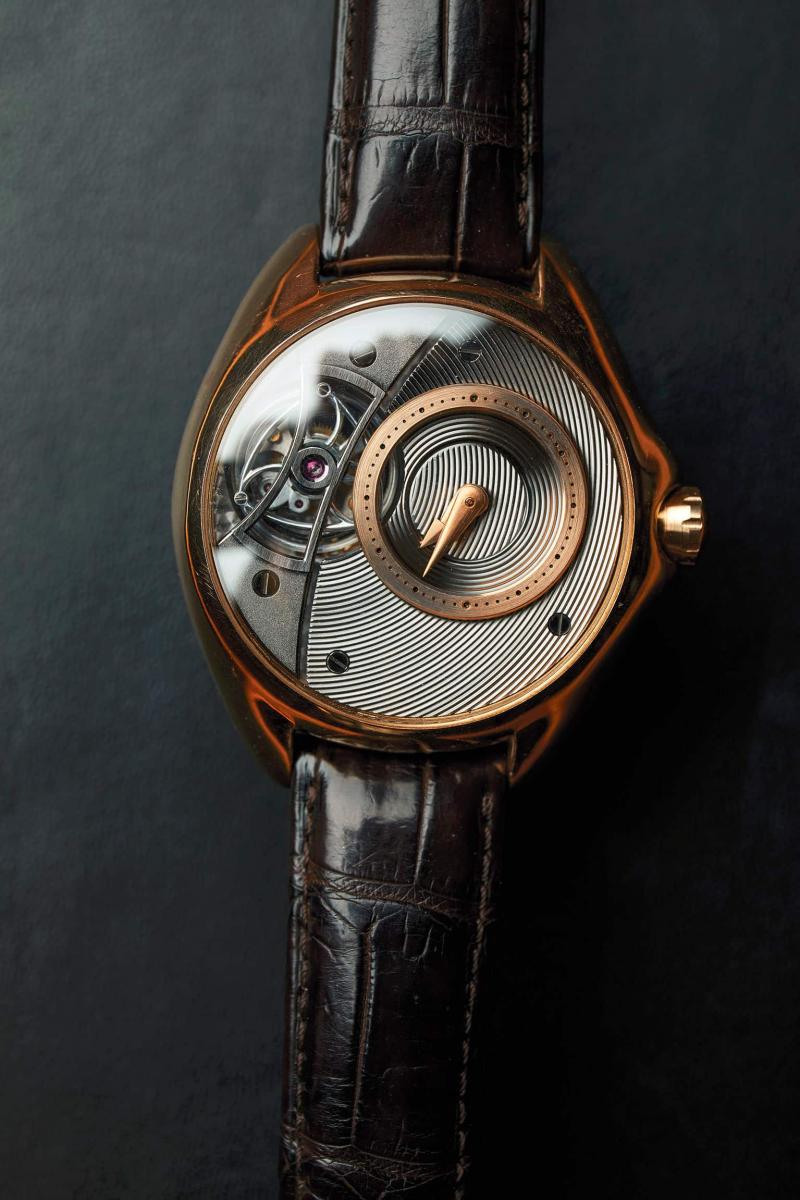  صنع كيكونو يدويًا ساعة Tourbillon 2012 الفريدة المشغولة في علبة بقطر 43 ملليمترًا من الذهب الوردي عيار 18 قيراطًا.