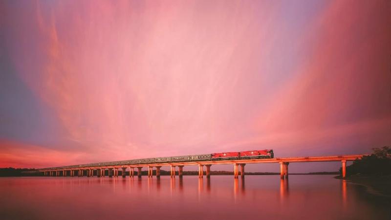 قطار The Ghan .. رحلة عبر القارة الأسترالية 