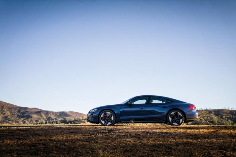 Audi  RS e-tron GT