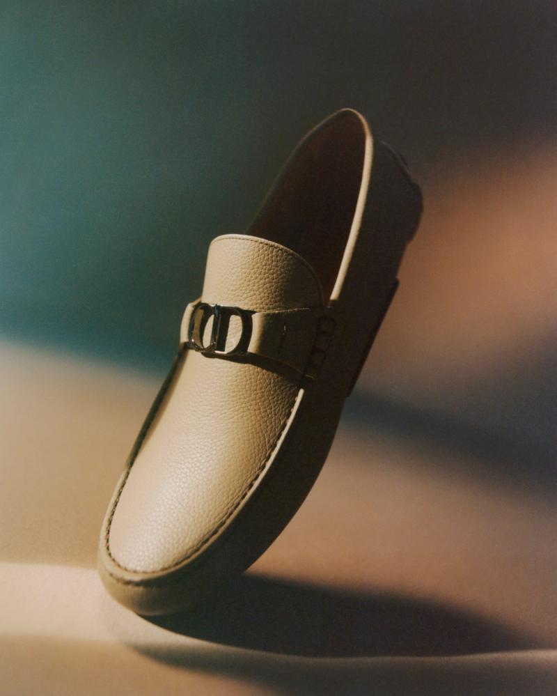 الحذاء الخفيف Odeon Driver مصنوع من جلد العجول ذي الحبيبات. 