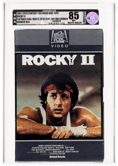 بيع أشرطة فيديو VHS فيلم Rocky لسيلفستر ستالون