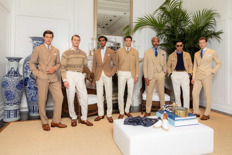 أناقة تلهمها حيوية العطلات في مجموعة Ralph Lauren  Purple Label لربيع وصيف 2024 