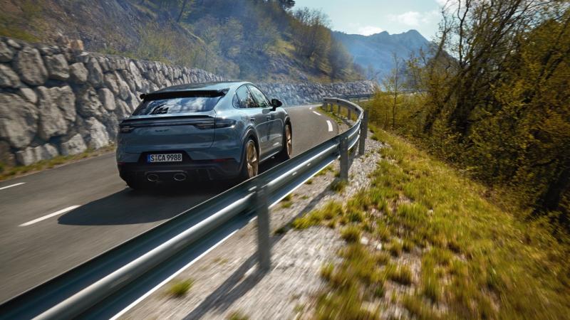 Porsche Cayenne Turbo GT / أفضل سيارات SUV