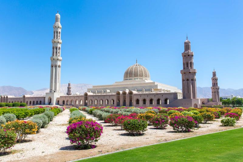 مسجد السلطان قابوس الذي يُعد أيقونة معمارية.