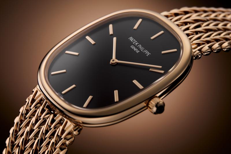 Patek Philippe Ref. 5738 1R Golden Ellipse