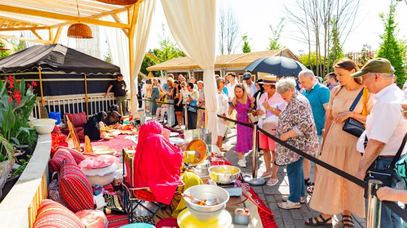 مهرجان أيام الثقافة الإماراتية في موسكو يضيء على العادات والتقاليد الإماراتية