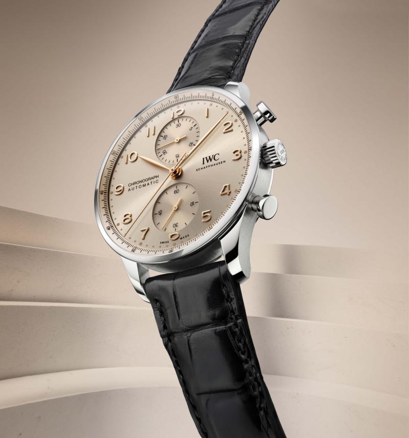 IWC Schaffhausen Portugieser Chronograph/ ساعات كرونوغراف فاخرة وحديثة