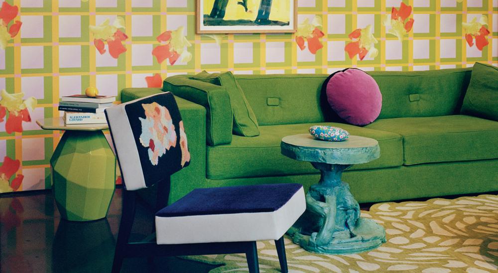 تُظهر سلسلة Project Room جرأة إنديا مهدافي في استخدام الألوان. 