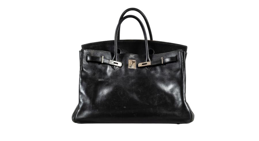 دار سوذبيز تحتفي بجاين بيركن.. حقيبة فريدة تُعرض في مزاد تاريخي بأبوظبي