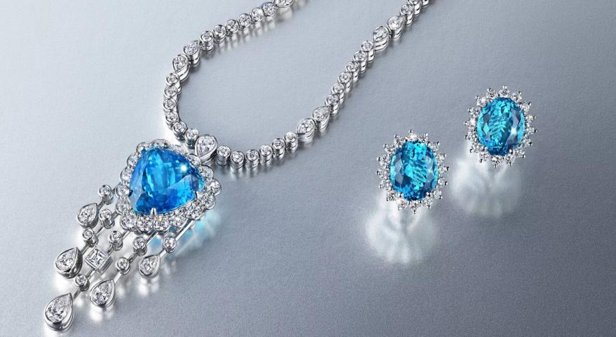 مزاد كريستيز يسطر فصلاً جديدًا في عالم الجواهر الفاخرة بمبيعات تجاوزت 46 مليون دولار