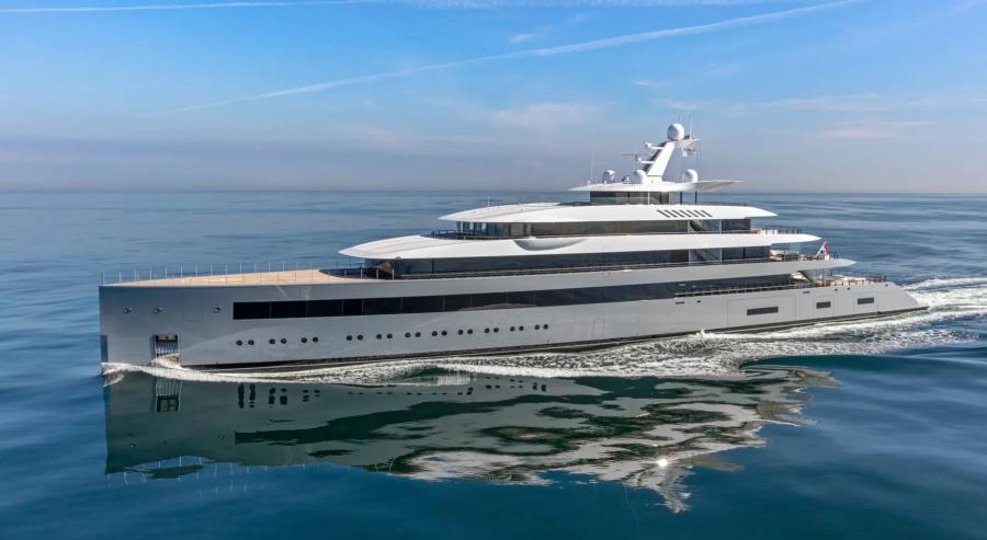 الكاريبي يستعد لهواة الإبحار.. أبرز اليخوت الفارهة التي ستخطف الأضواء هذا العام